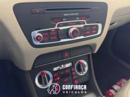 AUDI - Q3 - 2014/2015 - Preta - R$ 89.900,00