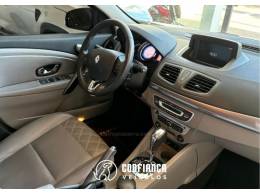 RENAULT - FLUENCE - 2014/2015 - Branca - R$ 61.900,00