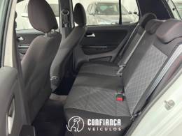 VOLKSWAGEN - FOX - 2021/2022 - Branca - R$ 74.900,00
