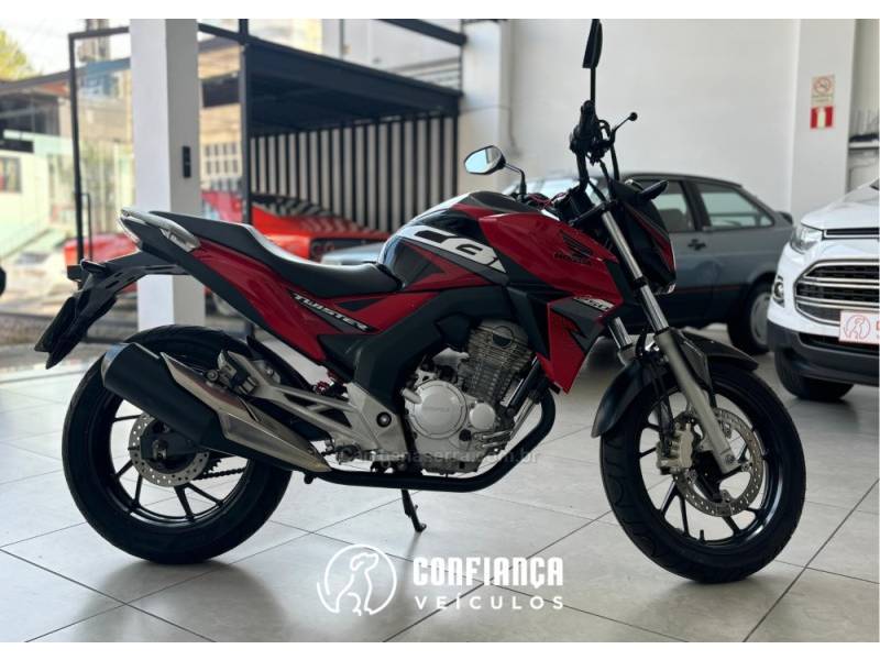 HONDA - CB 250F TWISTER - 2019/2019 - Vermelha - R$ 18.900,00