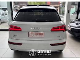 AUDI - Q5 - 2019/2019 - Branca - R$ 204.900,00