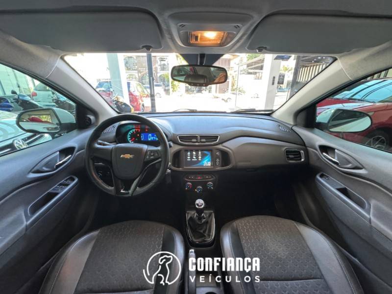CHEVROLET - PRISMA - 2016/2017 - Branca - R$ 59.900,00