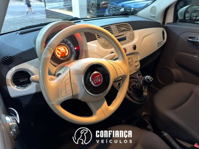 FIAT - 500 - 2012/2013 - Branca - R$ 47.900,00