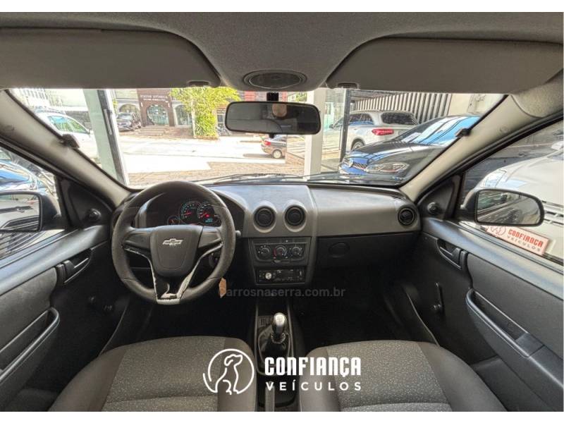 CHEVROLET - CELTA - 2011/2012 - Cinza - R$ 24.900,00