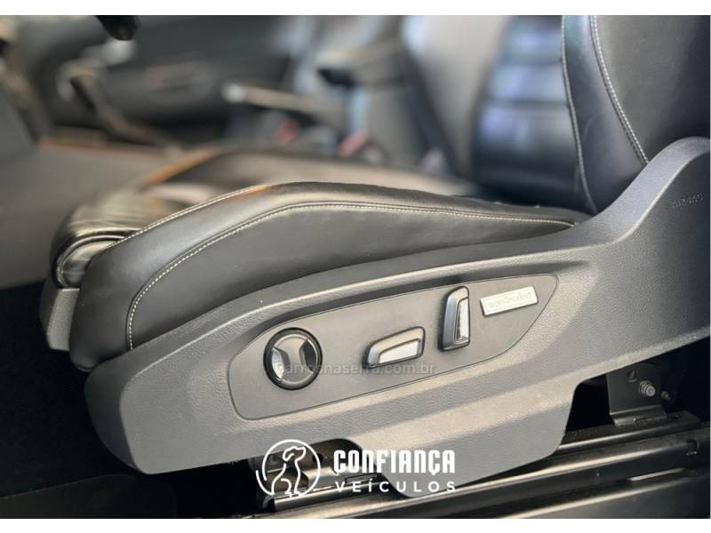 VOLKSWAGEN - AMAROK - 2018/2019 - Branca - R$ 183.900,00