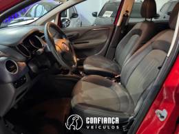 FIAT - PUNTO - 2014/2015 - Vermelha - R$ 44.900,00