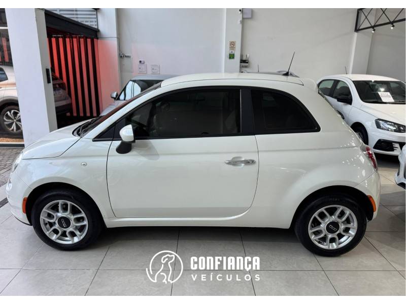 FIAT - 500 - 2011/2012 - Branca - R$ 44.900,00