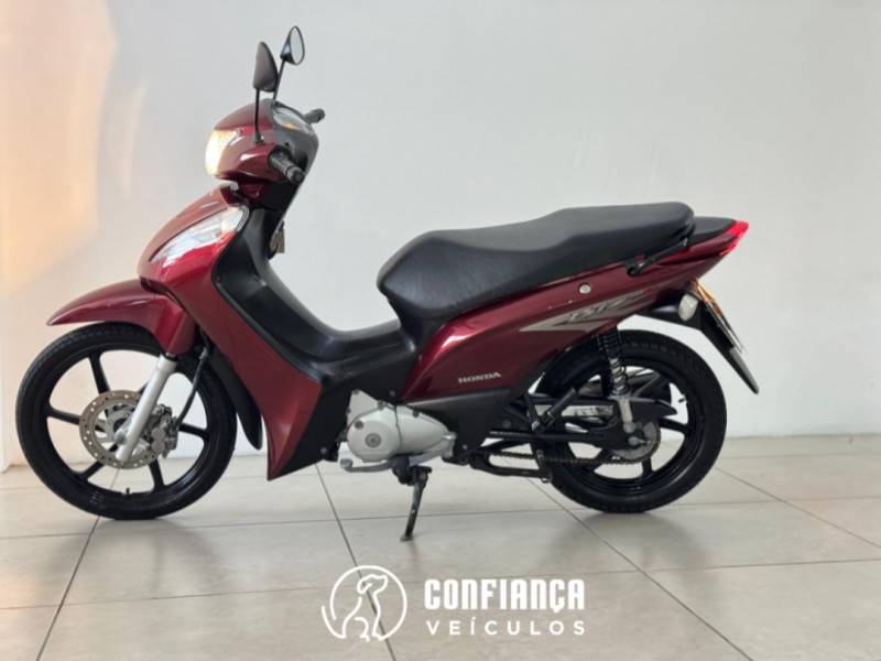 HONDA - BIZ 125 - 2011/2012 - Vermelha - R$ 12.390,00