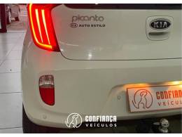 KIA MOTORS - PICANTO - 2012/2013 - Branca - R$ 46.490,00