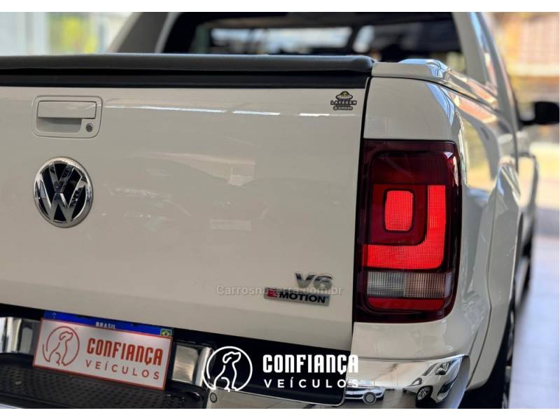 VOLKSWAGEN - AMAROK - 2018/2019 - Branca - R$ 183.900,00