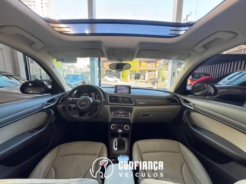 AUDI - Q3 - 2014/2015 - Preta - R$ 89.900,00