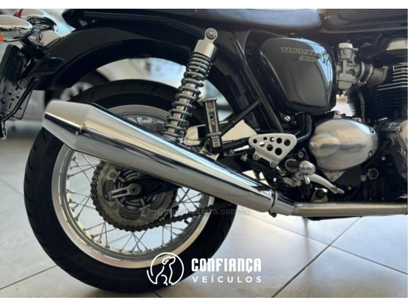 TRIUMPH - THRUXTON - 2014/2014 - Preta - R$ 31.900,00