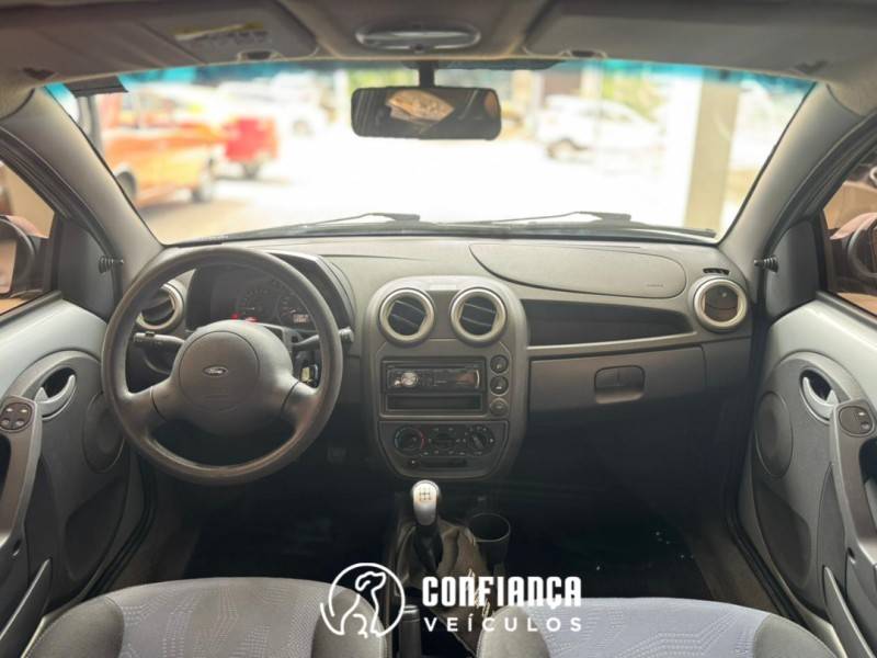 FORD - KA - 2012/2012 - Prata - R$ 30.900,00