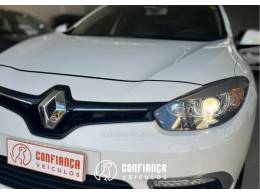 RENAULT - FLUENCE - 2014/2015 - Branca - R$ 61.900,00