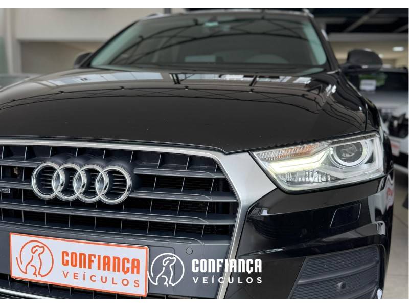 AUDI - Q3 - 2018/2018 - Preta - R$ 125.900,00