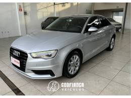 AUDI - A3 - 2014/2014 - Prata - R$ 71.900,00
