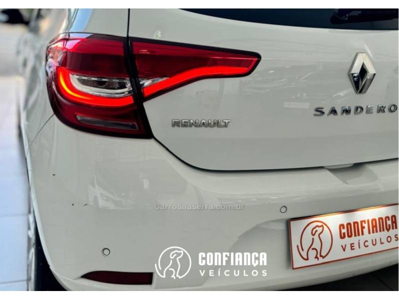 RENAULT - SANDERO - 2019/2020 - Branca - R$ 47.900,00