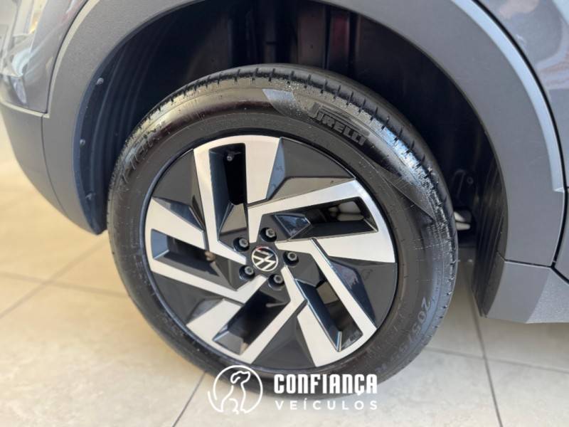 VOLKSWAGEN - T-CROSS - 2024/2025 - Cinza - R$ 149.900,00