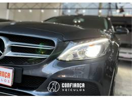 MERCEDES-BENZ - C 180 - 2015/2016 - Cinza - R$ 112.900,00