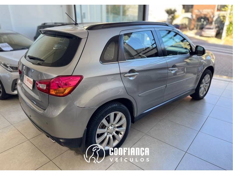 MITSUBISHI - ASX - 2013/2014 - Prata - R$ 73.900,00