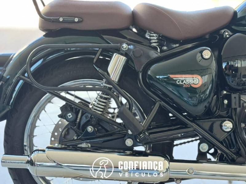 ROYAL ENFIELD - CLASSIC - 2023/2024 - Verde - R$ 23.790,00