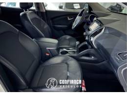 HYUNDAI - IX35 - 2014/2015 - Branca - R$ 75.900,00