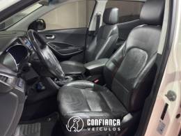HYUNDAI - SANTA FÉ - 2015/2016 - Branca - R$ 99.900,00