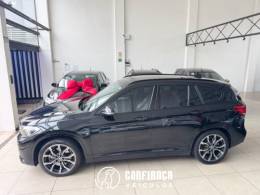 BMW - X1 - 2020/2021 - Preta - R$ 194.900,00