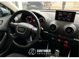 AUDI - A3 - 2014/2014 - Prata - R$ 77.900,00