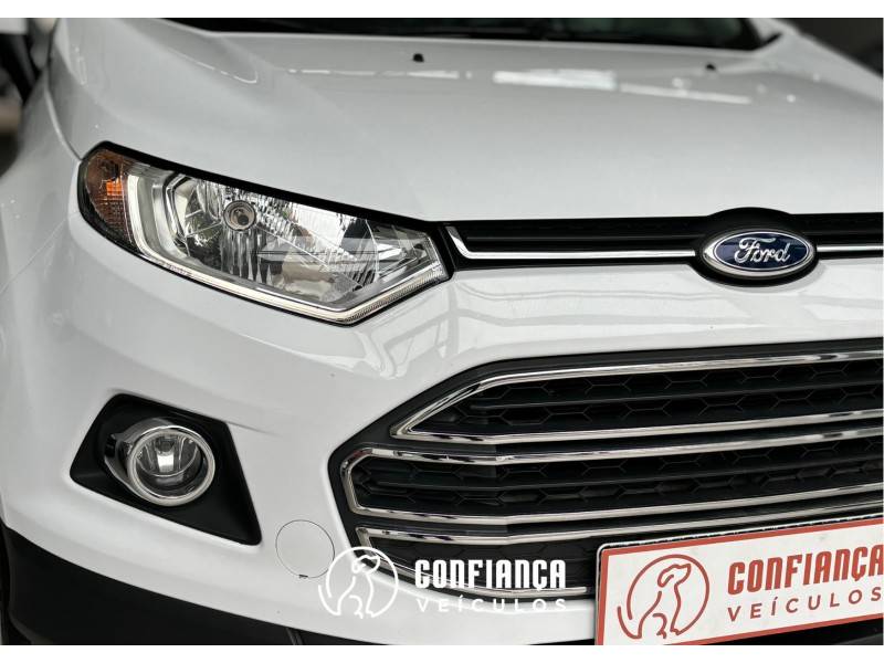 FORD - ECOSPORT - 2012/2013 - Branca - R$ 50.900,00