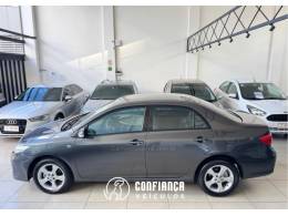 TOYOTA - COROLLA - 2011/2012 - Cinza - R$ 64.900,00