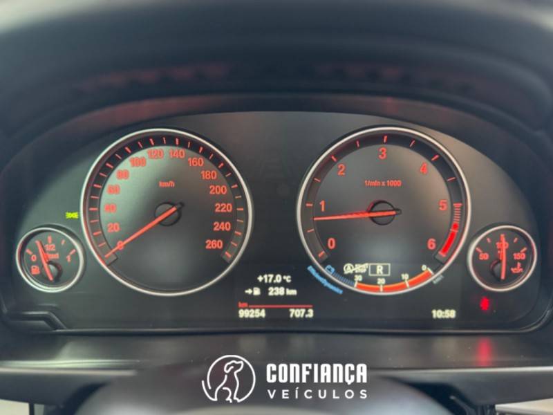 BMW - X5 - 2017/2018 - Azul - R$ 215.900,00