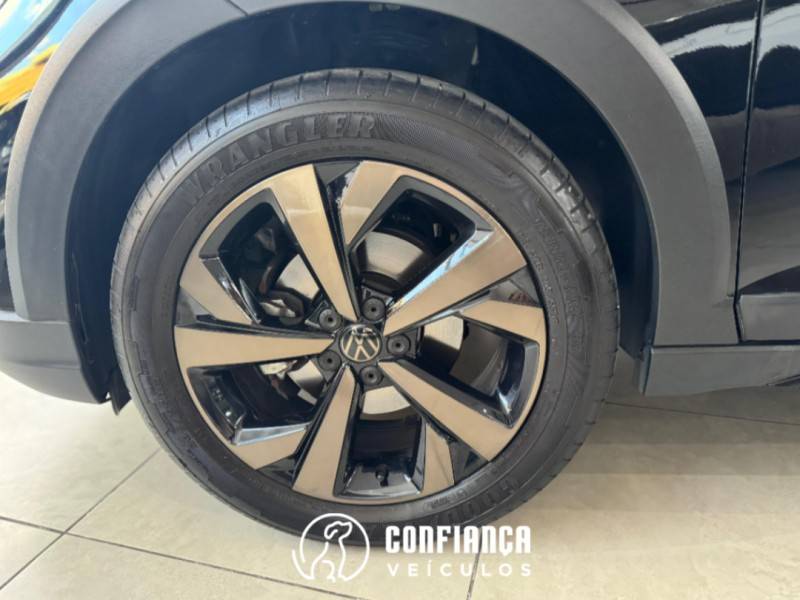 VOLKSWAGEN - NIVUS - 2024/2024 - Preta - R$ 134.900,00