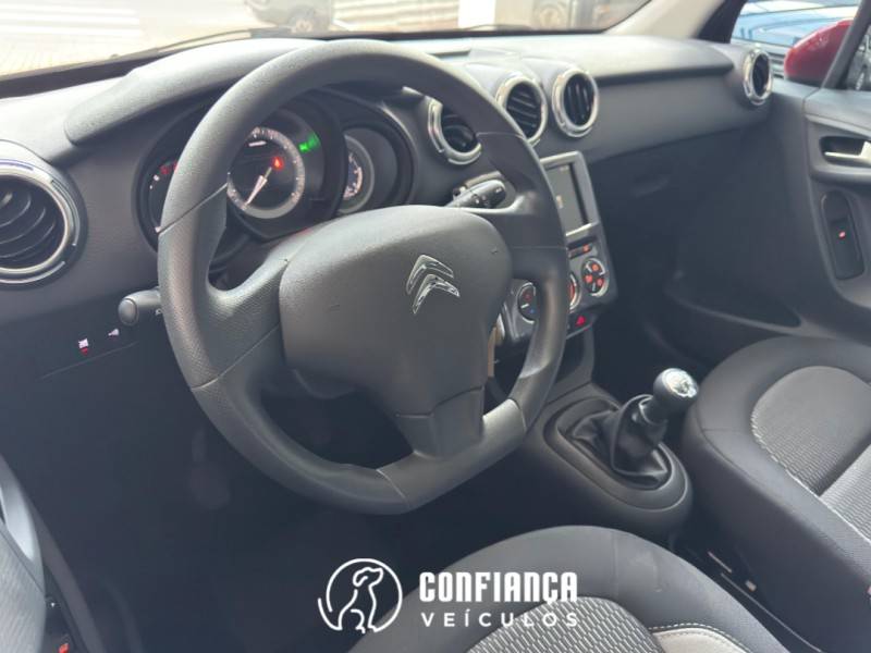 CITROËN - C3 - 2016/2017 - Vermelha - R$ 53.900,00