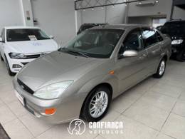 FORD - FOCUS - 2003/2003 - Prata - R$ 18.900,00
