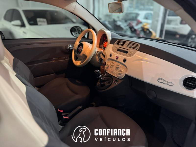 FIAT - 500 - 2012/2013 - Branca - R$ 47.900,00