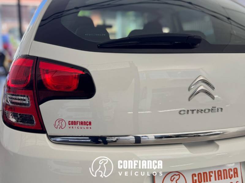 CITROËN - C3 - 2014/2015 - Branca - R$ 43.900,00
