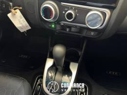 HONDA - FIT - 2015/2016 - Preta - R$ 69.900,00