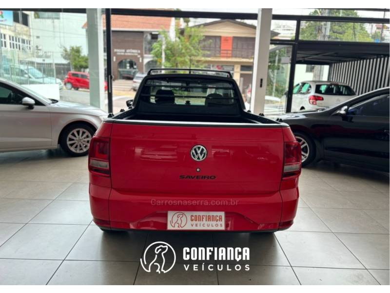 VOLKSWAGEN - SAVEIRO - 2021/2021 - Vermelha - R$ 73.900,00