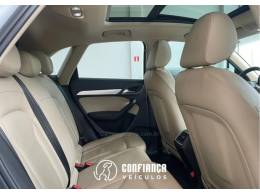 AUDI - Q3 - 2015/2016 - Branca - R$ 99.900,00