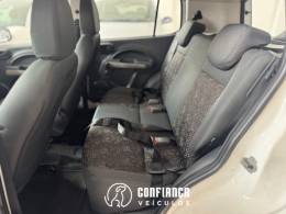 FIAT - UNO - 2010/2012 - Branca - R$ 30.900,00