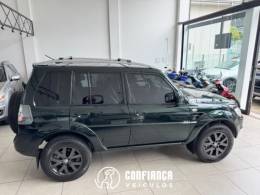MITSUBISHI - PAJERO TR4 - 2012/2013 - Verde - R$ 66.900,00