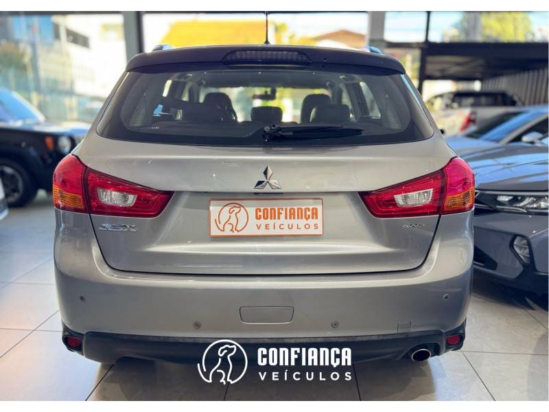 MITSUBISHI - ASX - 2013/2014 - Prata - R$ 73.900,00